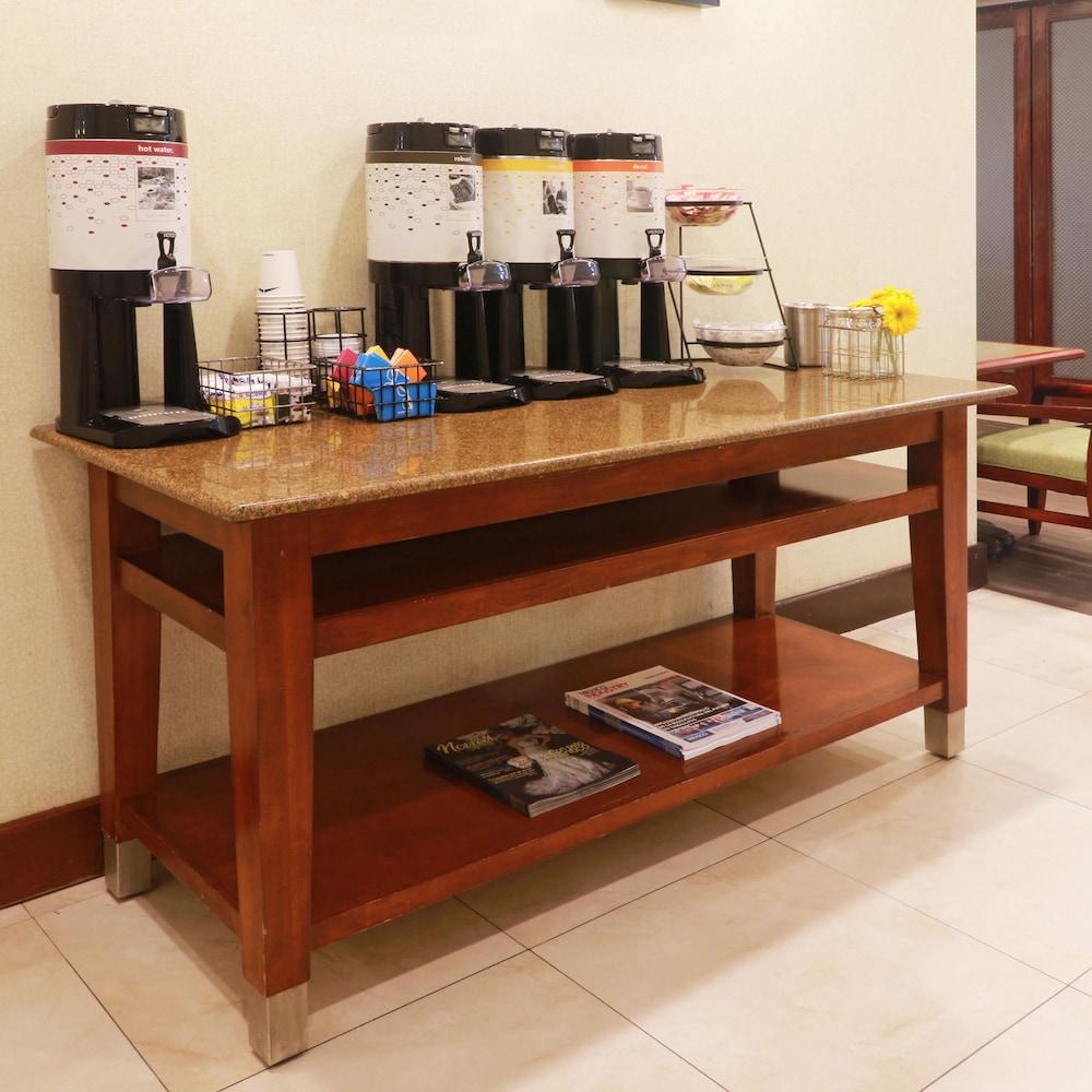 Hampton By Hilton Reynosa Zona Industrial Hotel Екстериор снимка