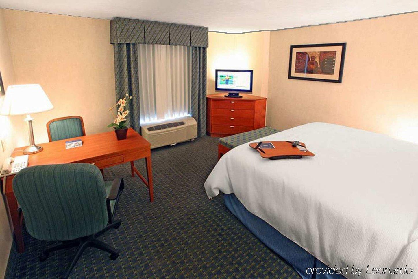 Hampton By Hilton Reynosa Zona Industrial Hotel Стая снимка